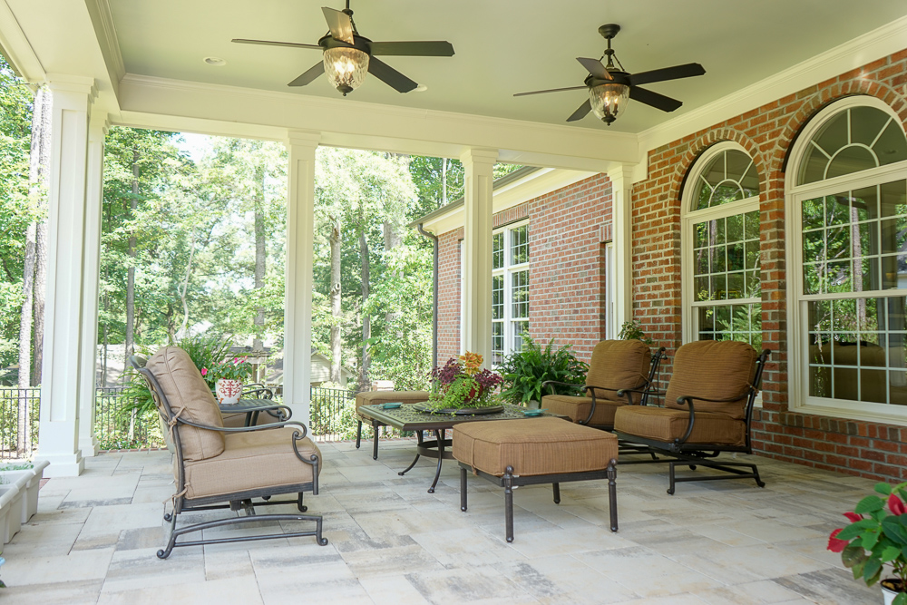 MacGregor Downs outdoor living room!