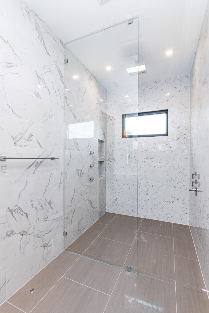 Curbless Walk-in Shower