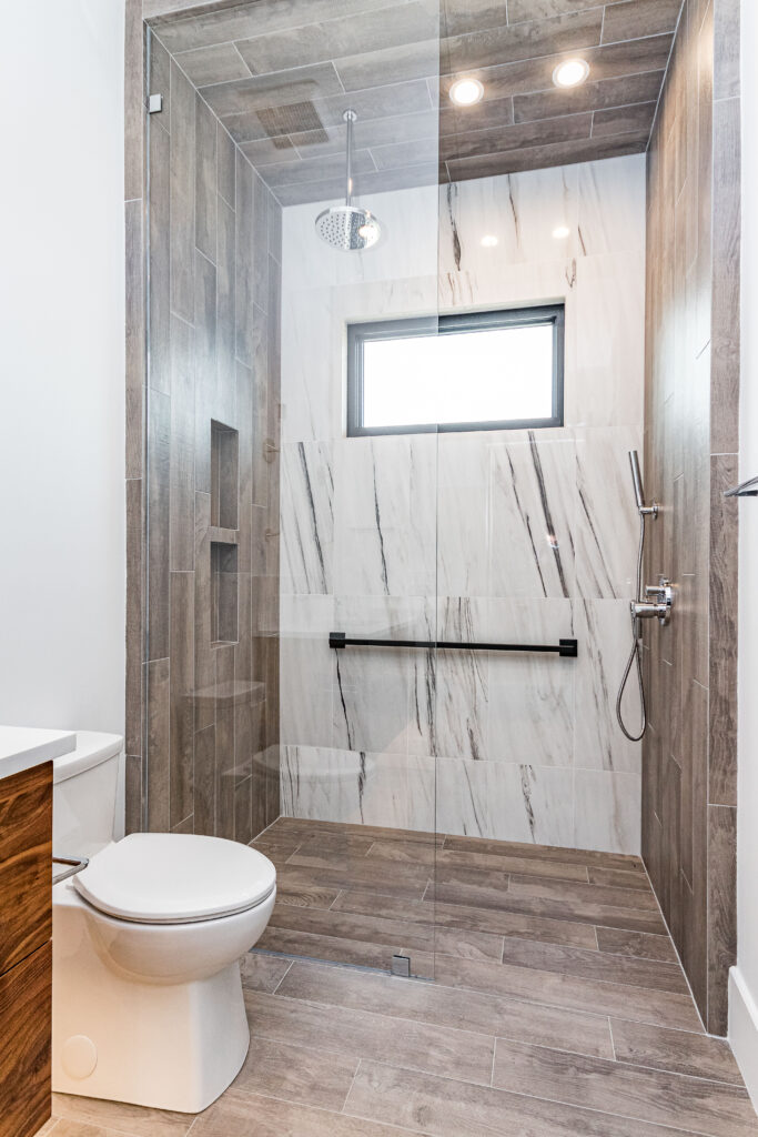 Curbless Walk-in Shower